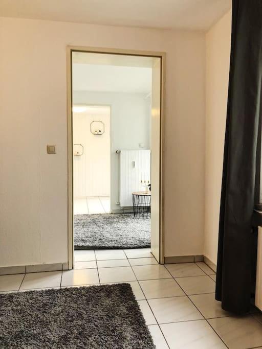 Apartamento Charmante Gartenwohnung Mit Privatem Grossen Garten *